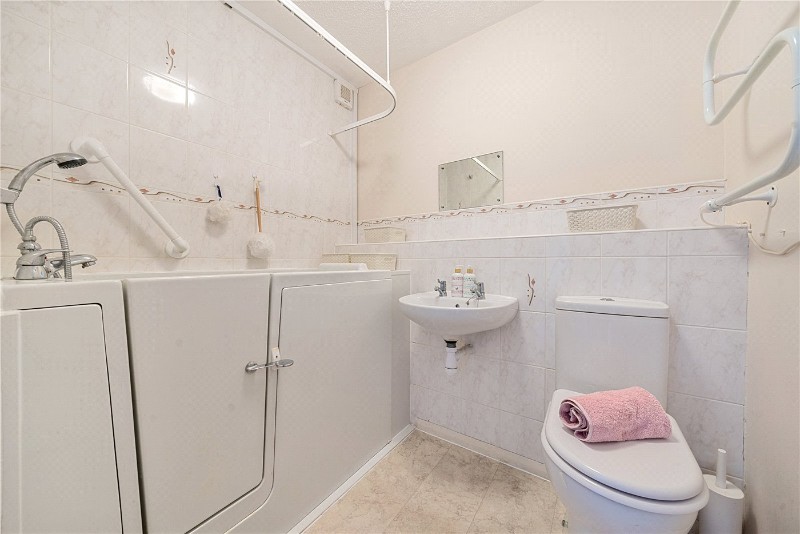 Marshalls Court, Speen, Newbury, Berkshire, RG14