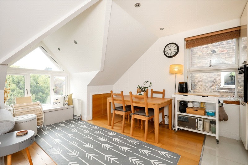Freeland Road, London, W5
