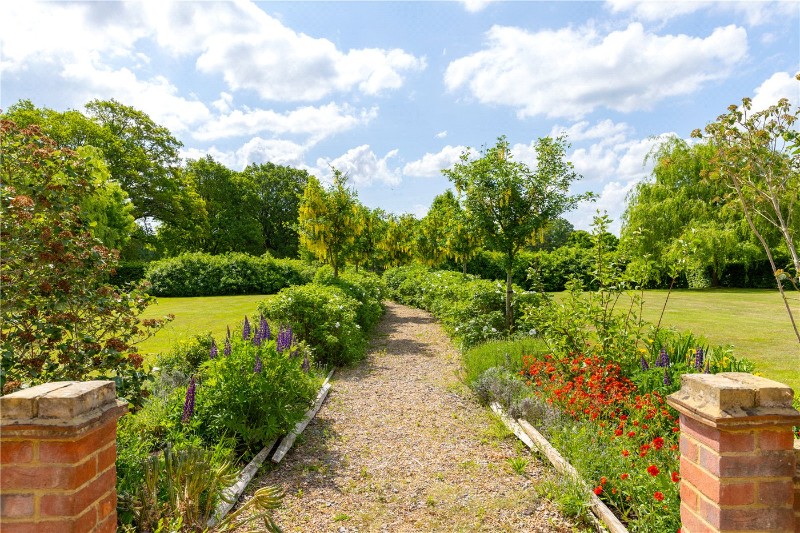 The Straits, Wheatley, Hampshire, GU35