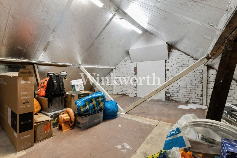 Riverway, London, N13