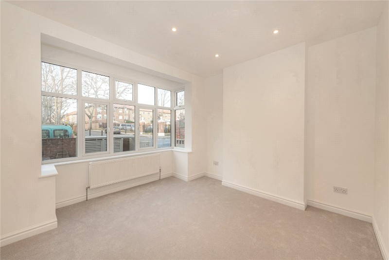 Dalgarno Gardens, London, W10