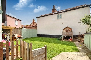 The Street, Holton, Halesworth, Suffolk, IP19