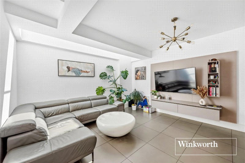Park Crescent, Finchley, London, N3