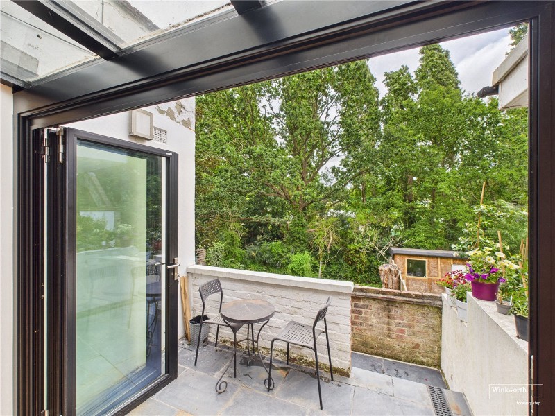 Wells Drive, Kingsbury, London, NW9