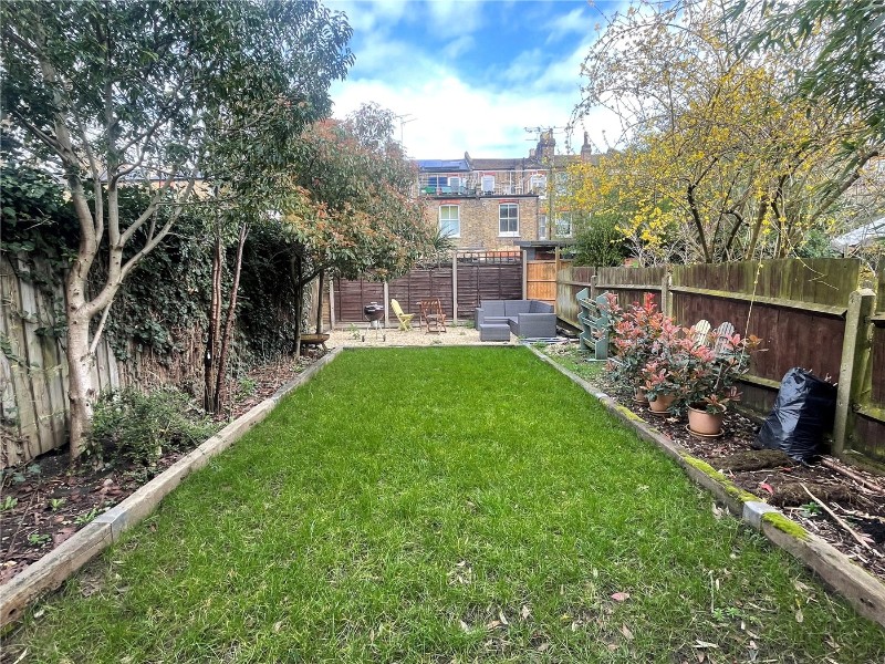 Ferme Park Road, London, N8