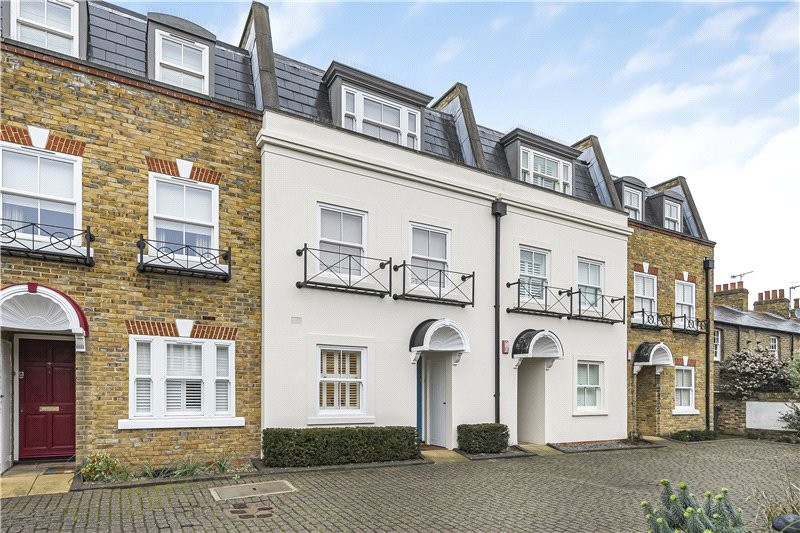Fielding Mews, Barnes, London, SW13