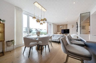 Inglis Way, Mill Hill East, London, NW7