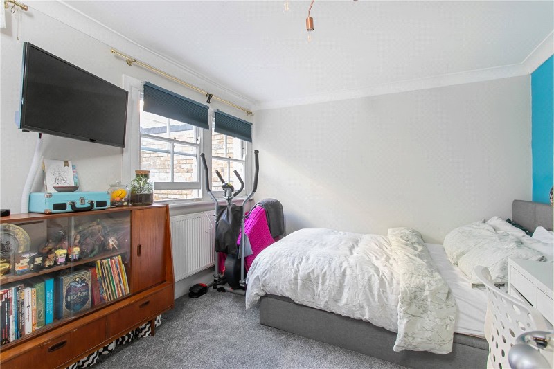 Elfort Road, London, N5