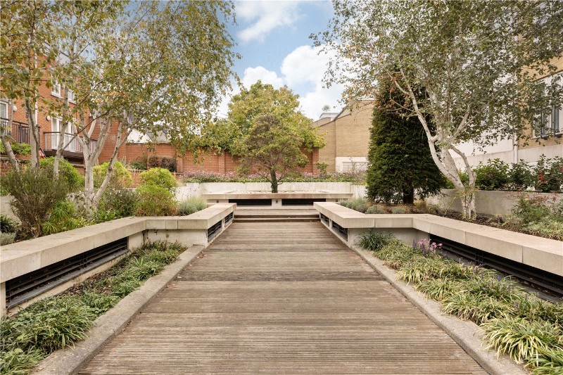 Putney Wharf, 28 Brewhouse Lane, London, SW15