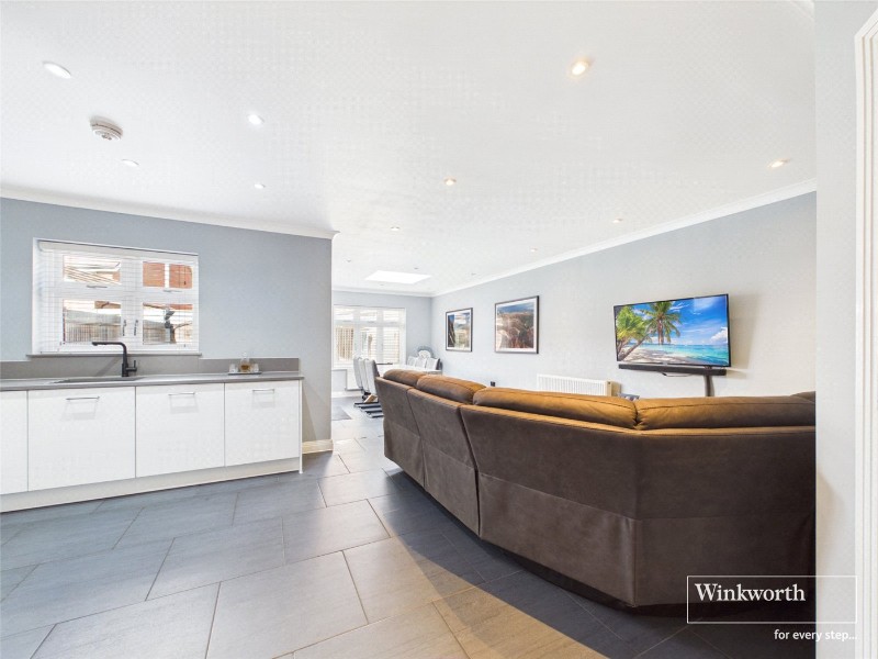Faringdon Road, Earley, Reading, Berkshire, RG6