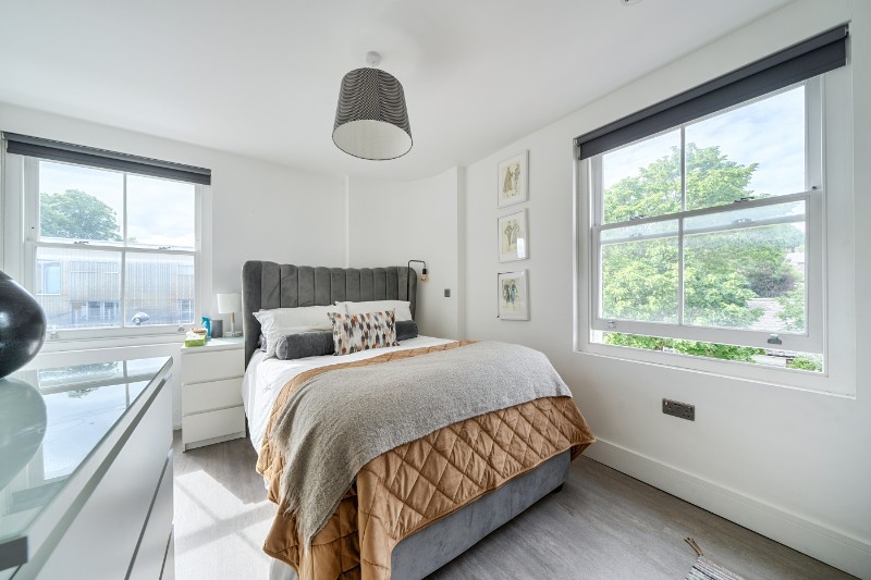 Wells Park Road, London, SE26