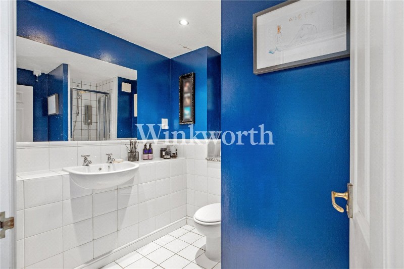 Westminster Drive, London, N13