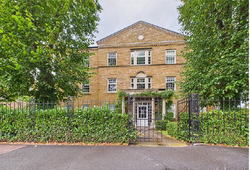 Balaclava Road, Surbiton, KT6