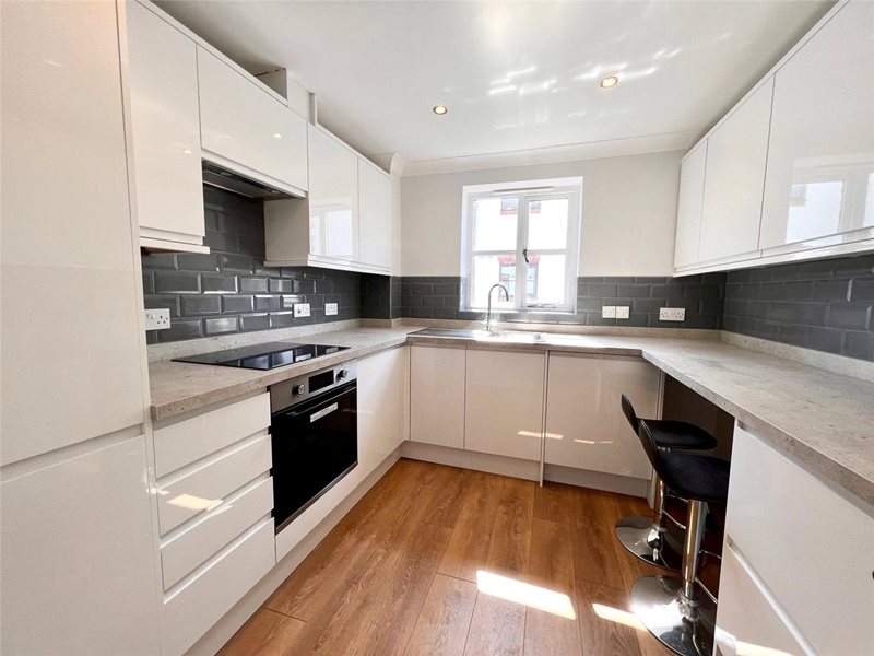 Lenelby Road, Surbiton, KT6