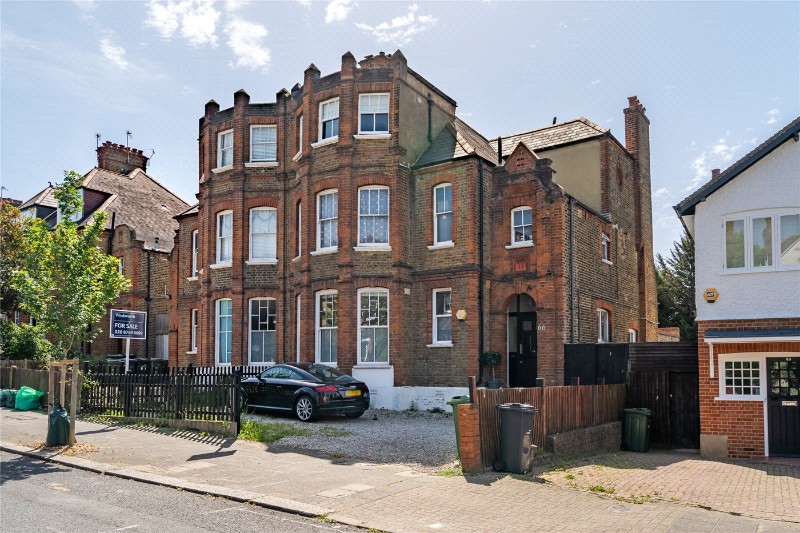 Telford Avenue, London, SW2