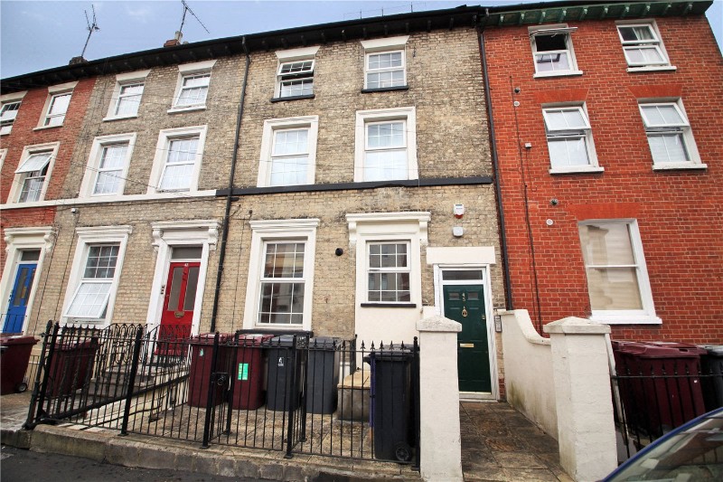 Zinzan Street, Reading, Berkshire, RG1