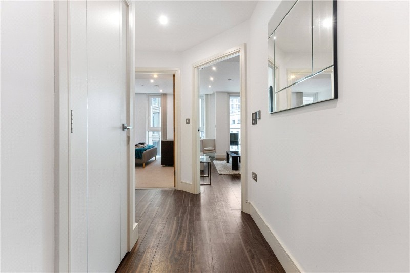 Alie Street, London, E1