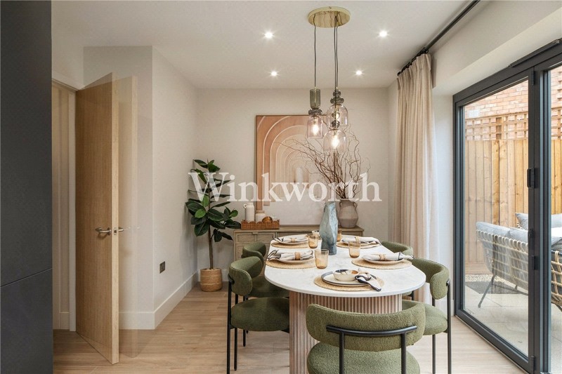 Frankum Mews, London, N22