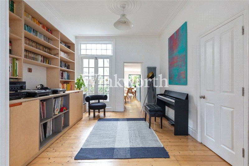 Warham Road, London, N4