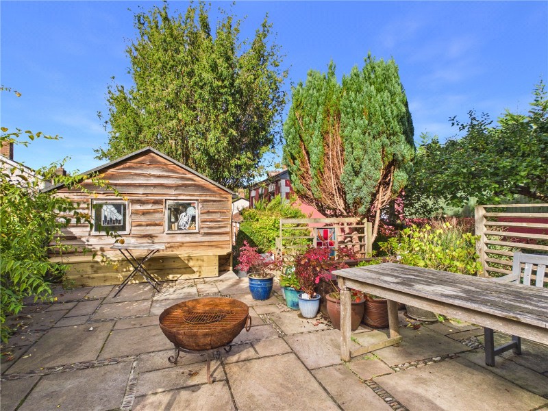 Lynwood Terrace, High Street, Crediton, Devon, EX17