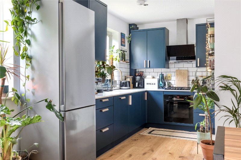 Bristowe Close, London, SW2