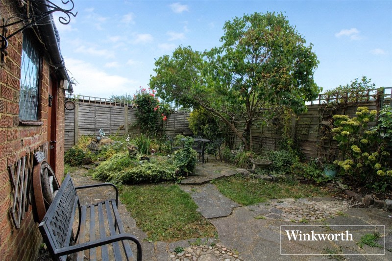 Featherstone Gardens, Borehamwood, Hertfordshire, WD6