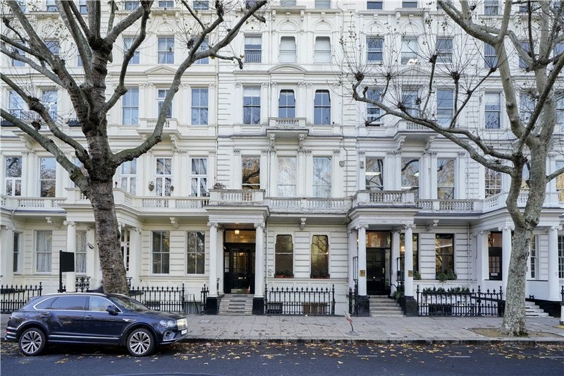 Queen's Gate, London, SW7
