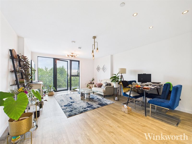Lakeside Drive, London, NW10