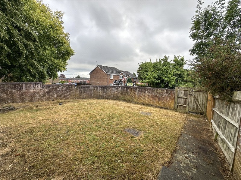 The Chantrys, Farnham, Surrey, GU9