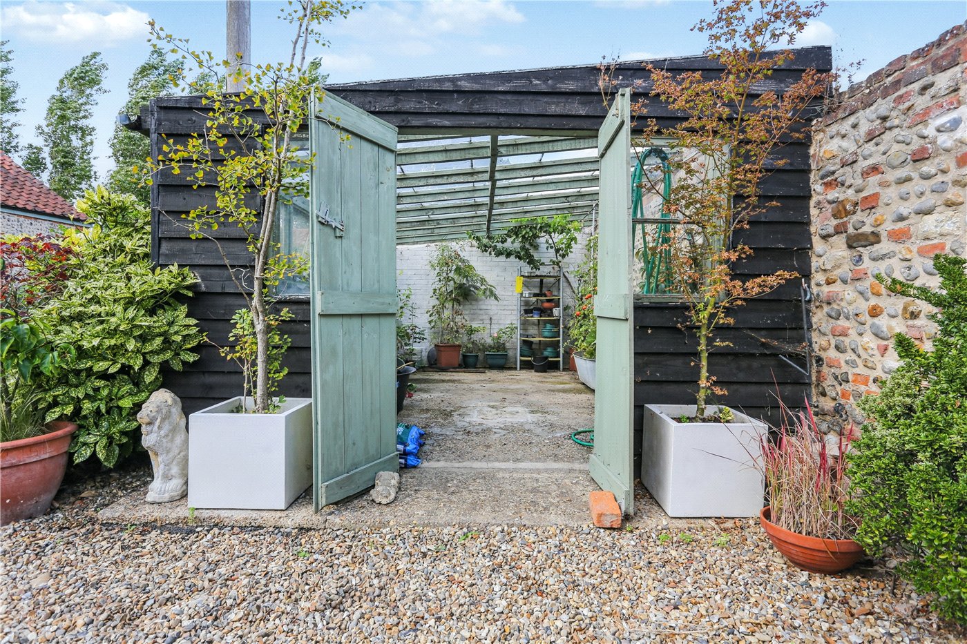 Shed