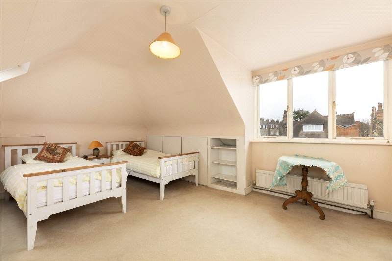 Larpent Avenue, Putney, London, SW15