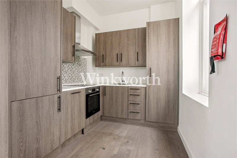 Frobisher Road, London, N8