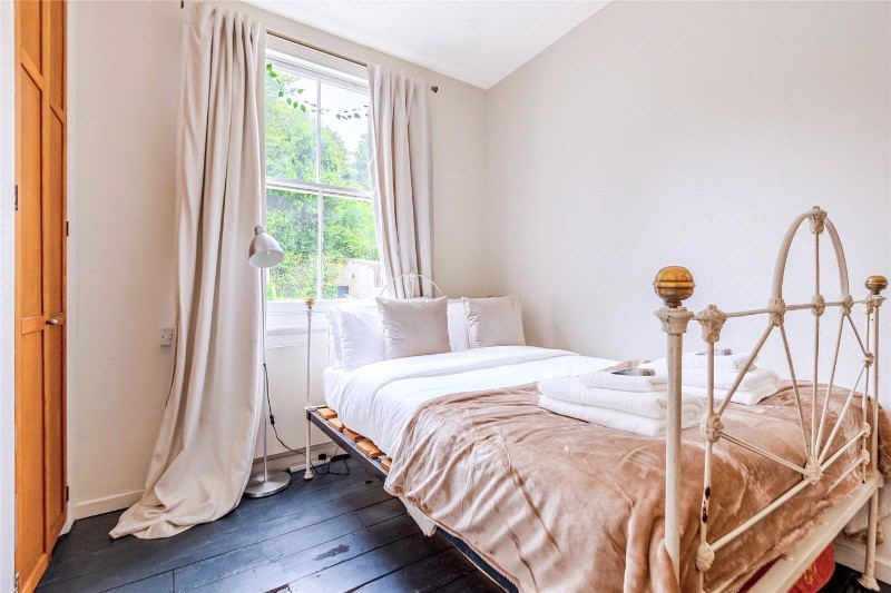 Gifford Street, London, N1