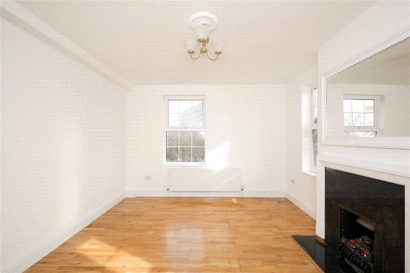 Gordon House, Western Avenue, London, W5