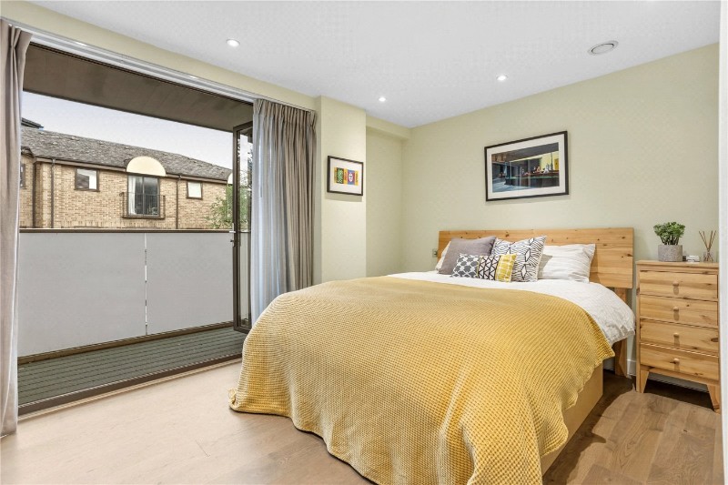 Drayton Park, London, N5