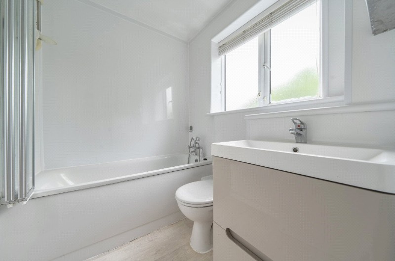 Orchard Grove, London, SE20