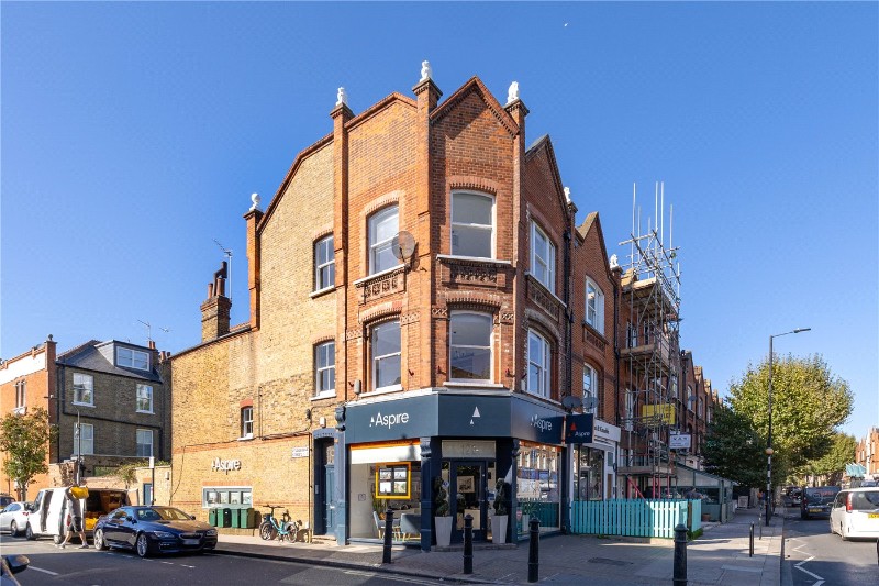 Wandsworth Bridge Road, London, SW6