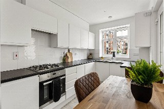 Garratt Lane, London, SW17