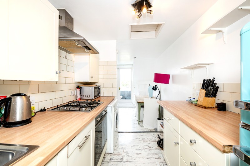 St. Quintin Avenue, London, W10