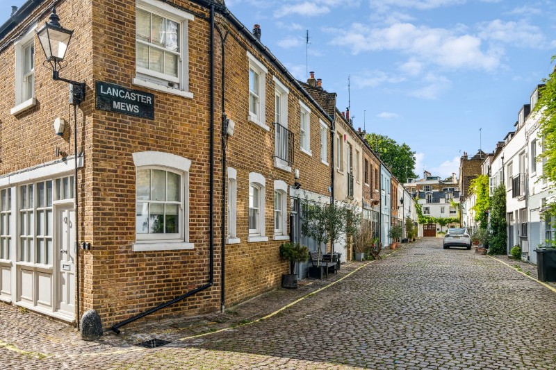 Lancaster Mews, Bayswater, W2