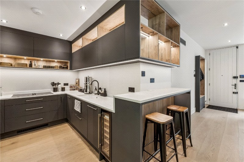 Lancaster Mews, London, W2