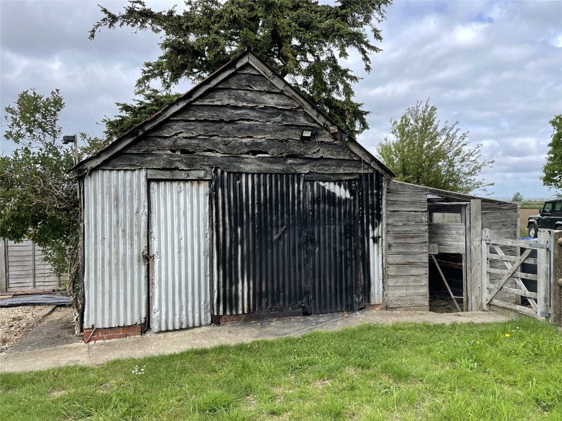 Lower Road, Erlestoke, Devizes, SN10