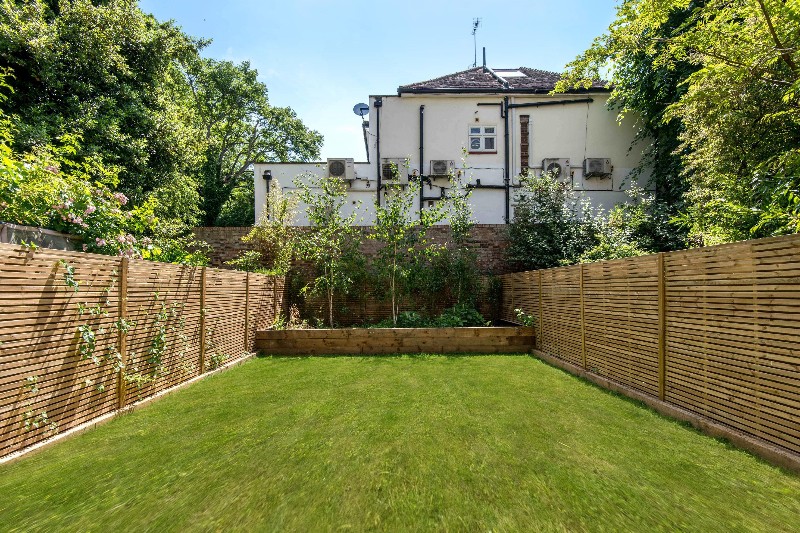 Elgin Avenue, Maida Vale, London, W9