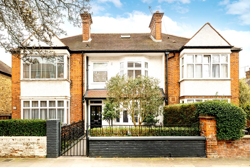 Dalgarno Gardens, London, W10