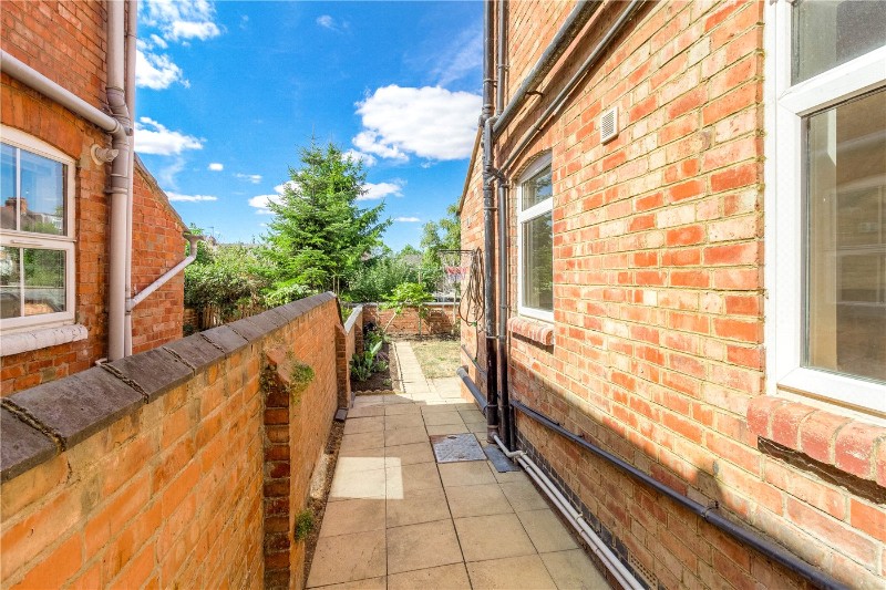Lutterworth Road, Northampton, Northamptonshire, NN1