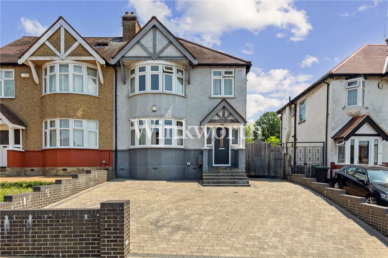 Chase Road, London, N14