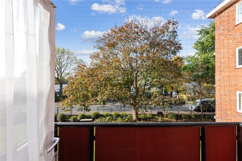 Albion Road, London, N16