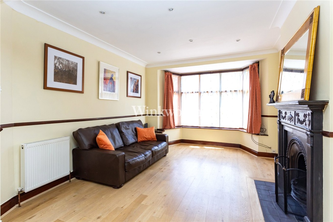 3 bedroom property for sale in Cheviot Gardens, London, NW2 (Ref