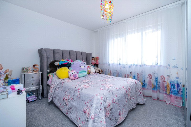 Fontwell Park Drive, Bourne, Lincolnshire, PE10