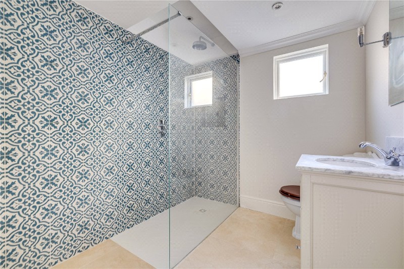 Wandsworth Bridge Road, London, SW6